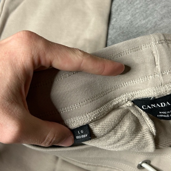 CANADA GOOSE MENS JOGGERS Size L - Picture 5 of 5